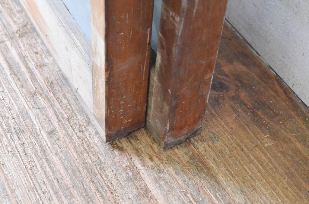 両面ガラスの組子入り 窓