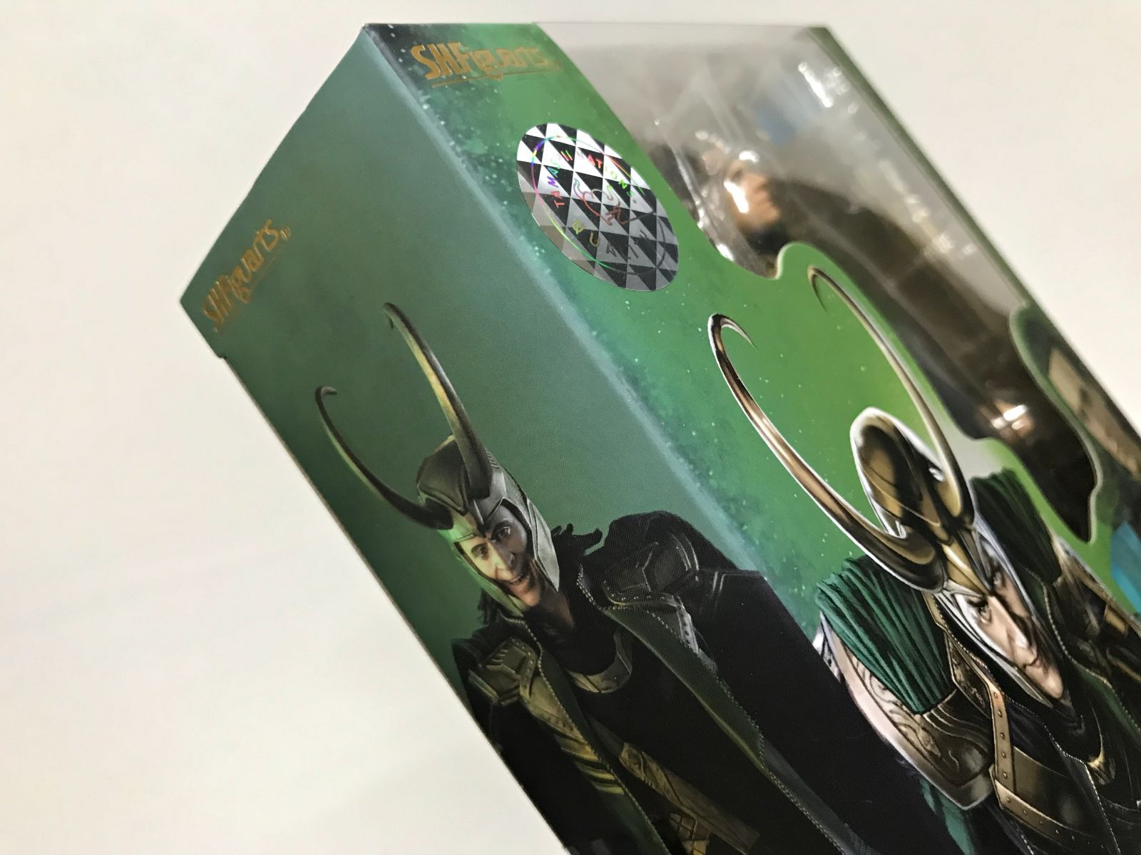 29.【未開封】S.H.Figuarts ロキ アベンジャーズ【併売品】△ - メルカリ