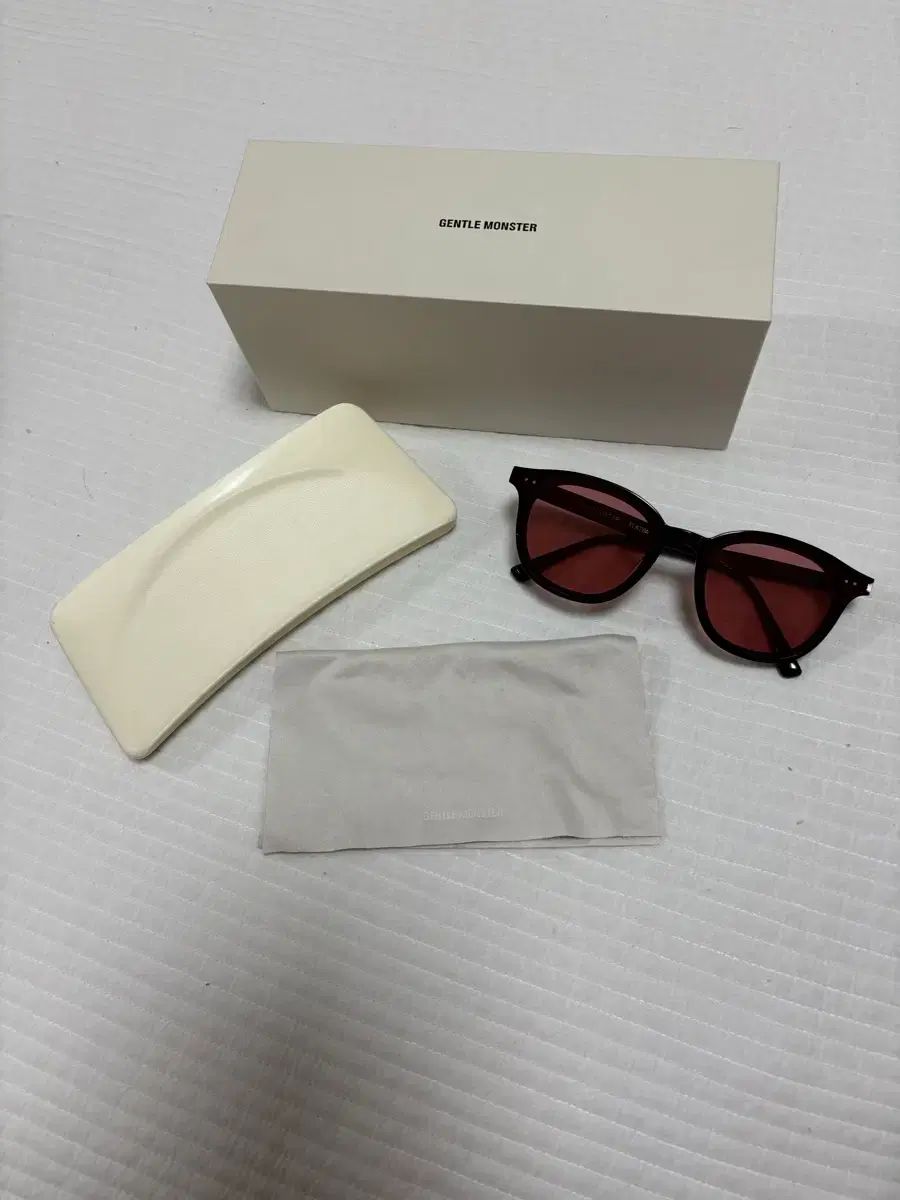 GENTLE MONSTER ジェントルモンスター ランク レッドティント サングラス