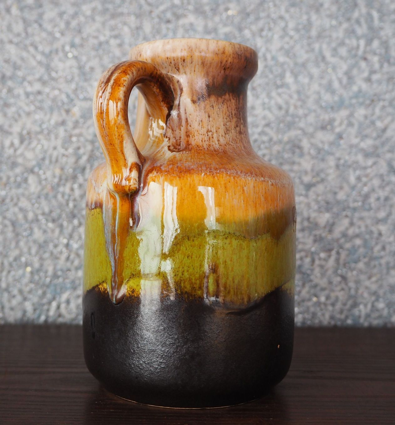 Fat Lava】Scheurich 414-16 水差し（ベージュ×黄緑×黒） - メルカリ