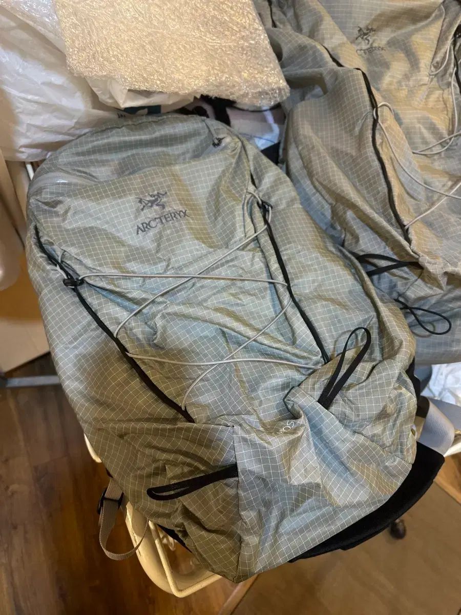 アークテリクス エアリアス 30 メンズ用 登山 バッグ