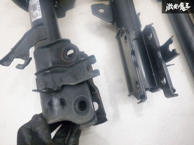 ☆業者出品☆ 日産 純正 C25 セレナ サスペンション サスキット 54302