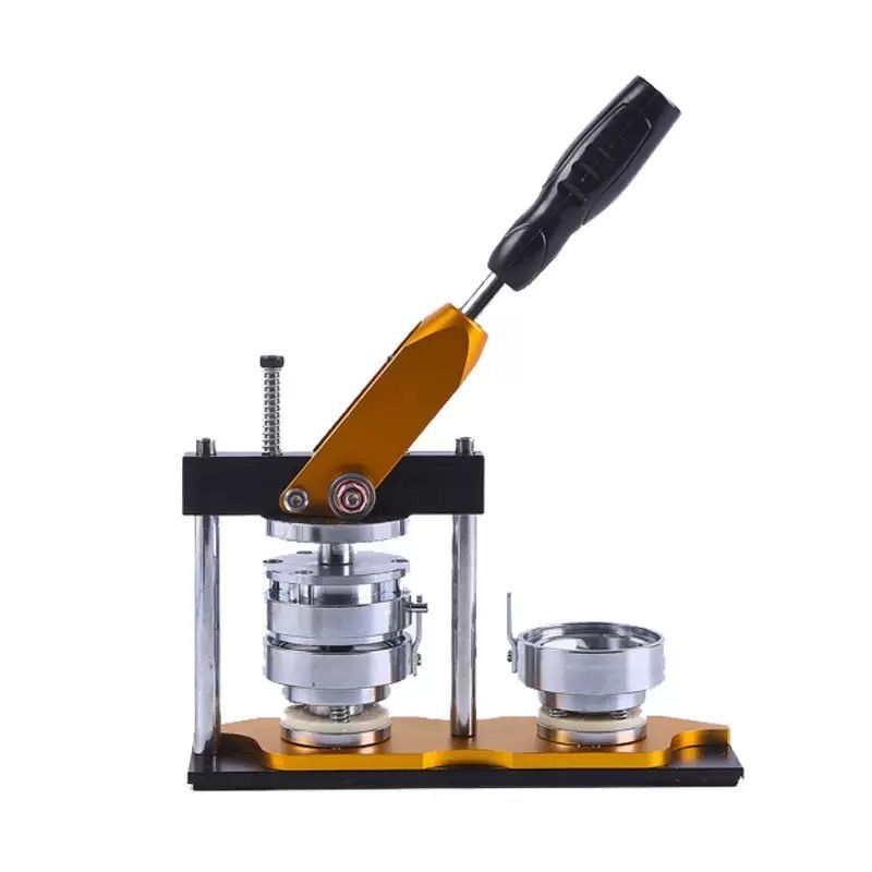 大好評 缶バッジマシーン 新型缶バッチマシーン 回転バッジマシン 25-75 mm缶バッヂ製造機 缶バッジメーカー DIYバッジマシン DIYバッジ バッジ素材 付き