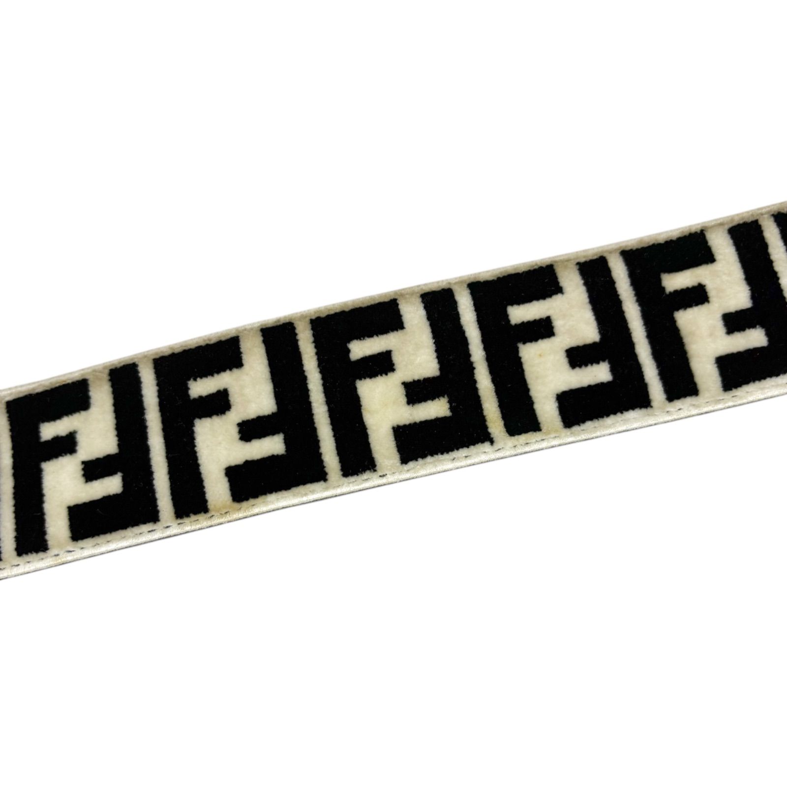 フェンディ FENDI ストラップユー ミニ ズッカ柄 ブラック ホワイト