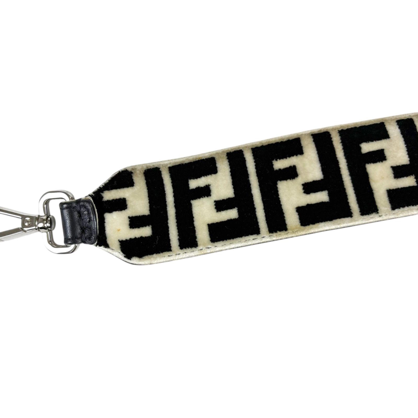 フェンディ FENDI ストラップユー ミニ ズッカ柄 ブラック ホワイト