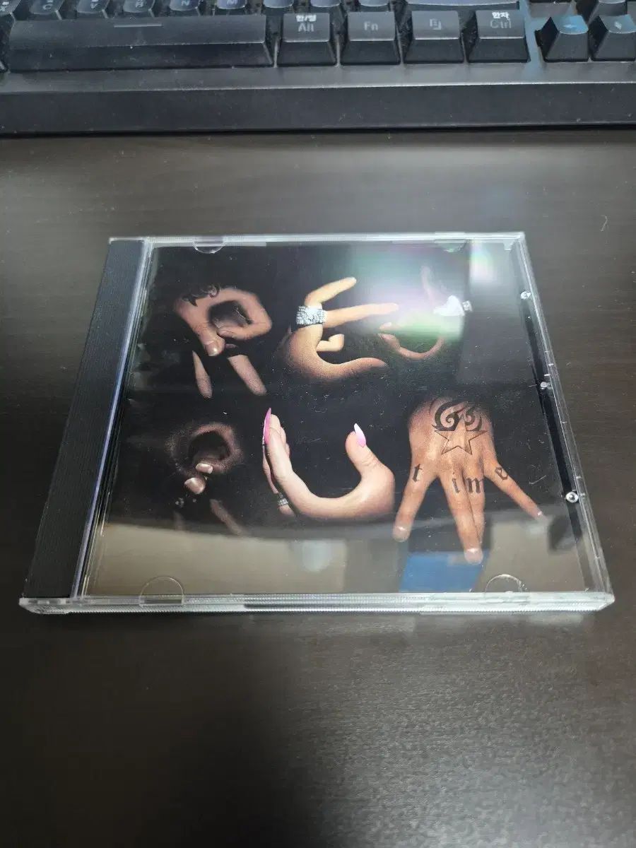 右と左 ー REDRUM アルバム CD