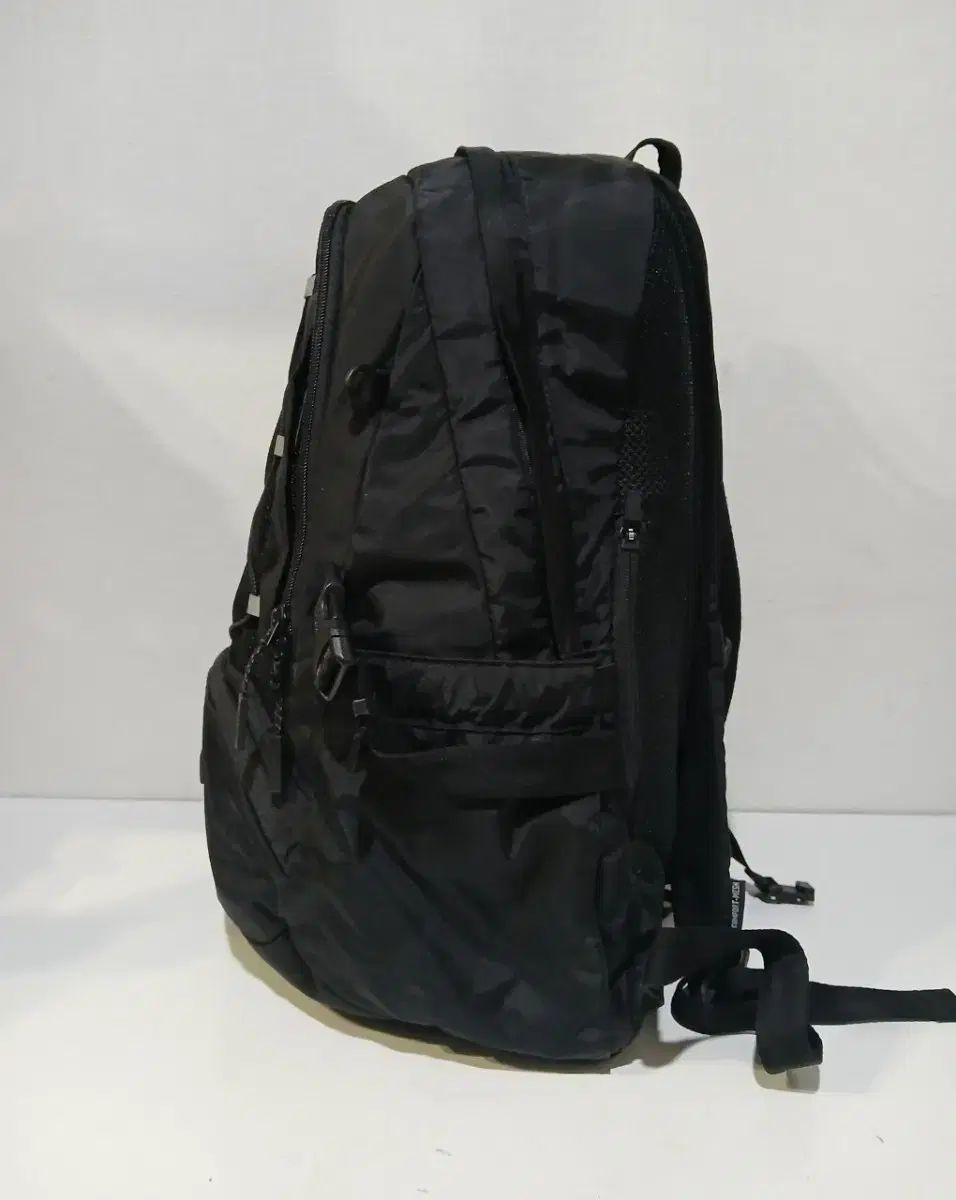 DISCOVERY バックパック