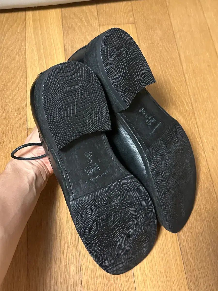 キーンチ GRAINY 647 a VIBRAM 275