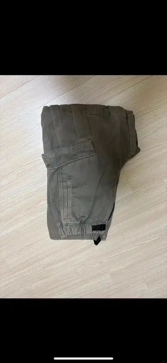 1 Hatchingroom ミルパンツ ウォッシュド オリーブ