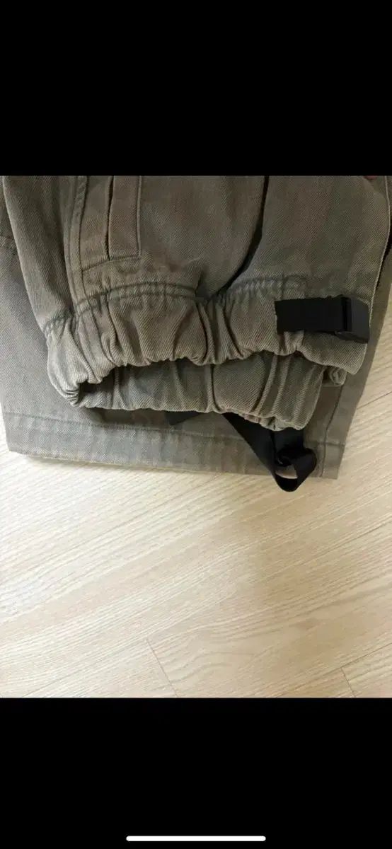 1 Hatchingroom ミルパンツ ウォッシュド オリーブ