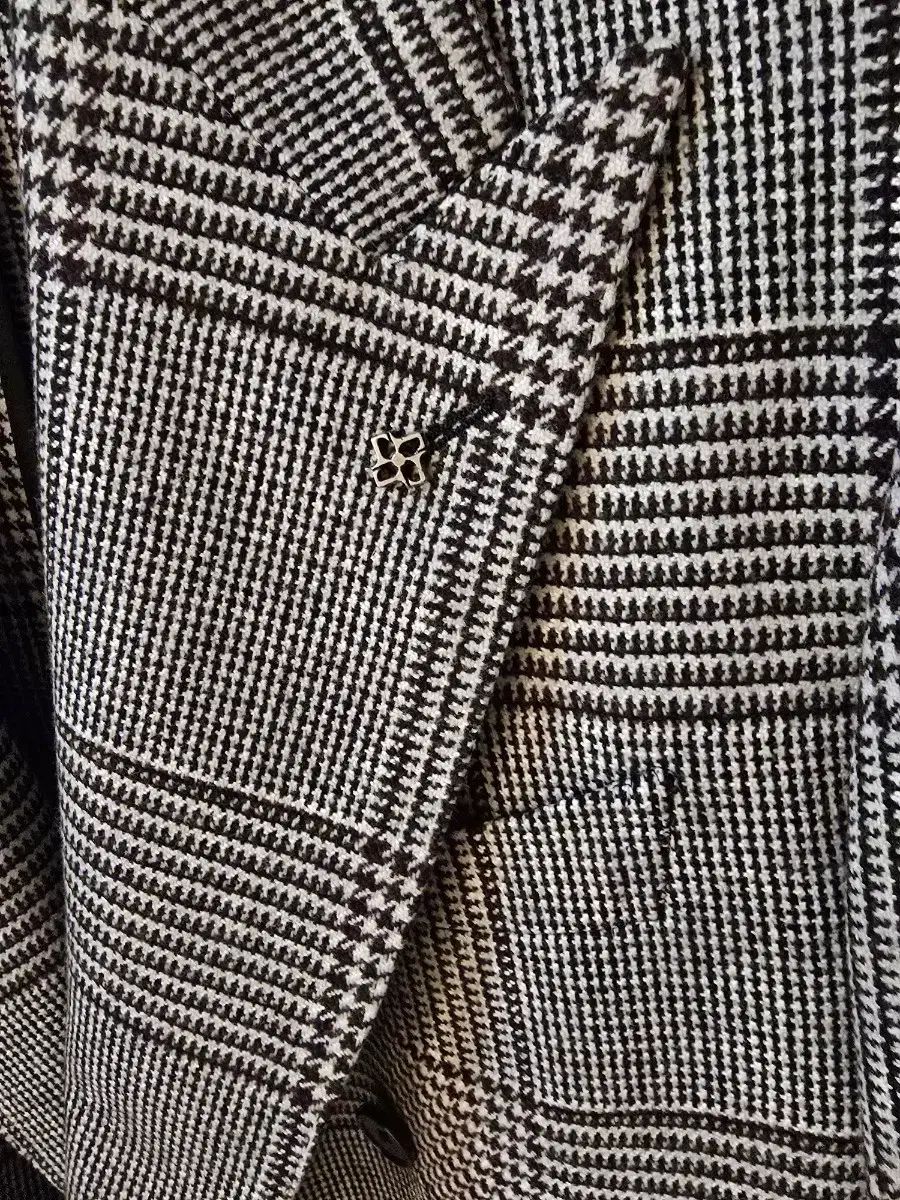 タリアトーレ バージンウール ダブルブレザー サイズ52です