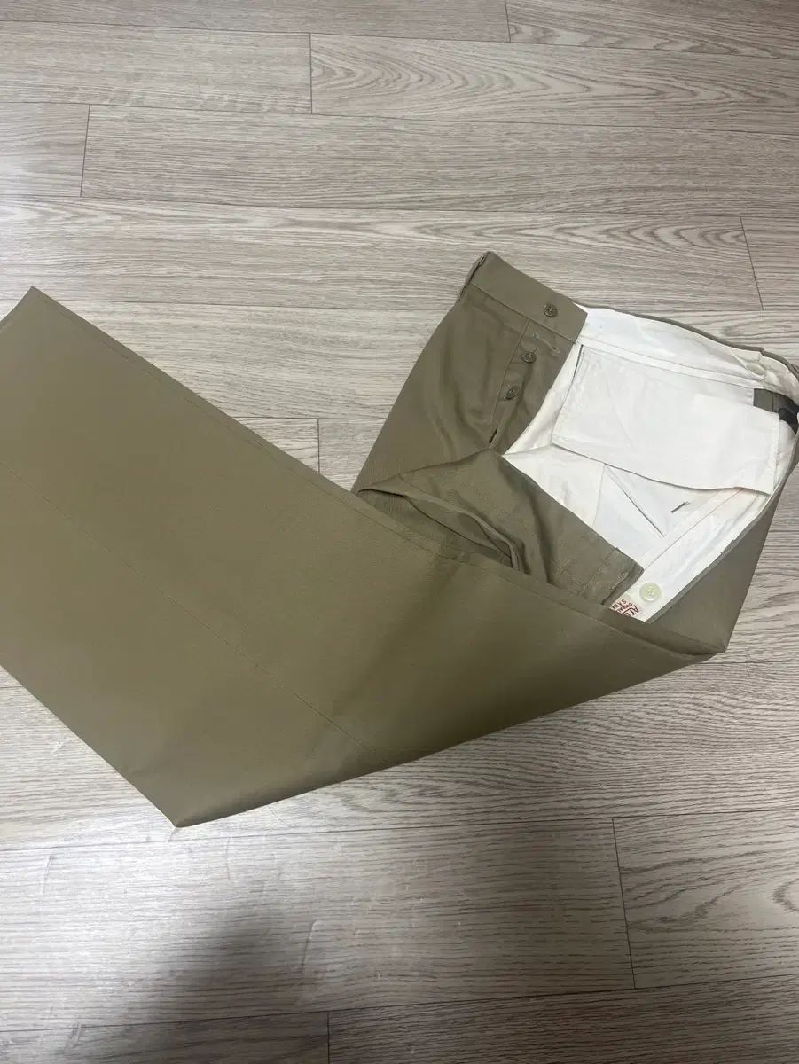 タイムウォーンクロージング トラウザー