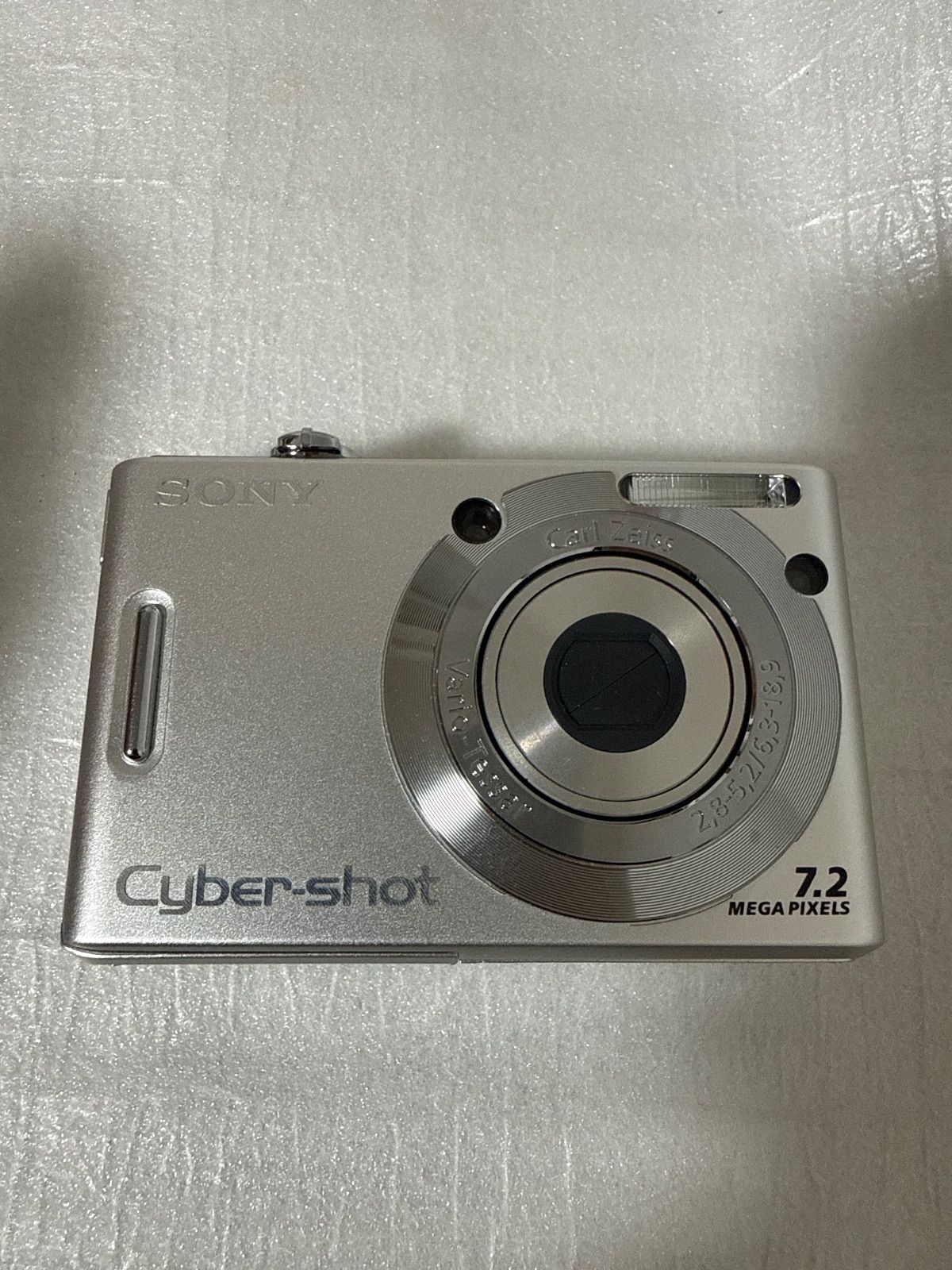 ハイス・バッカー Shot Vase (ショット・ベース) / 花瓶