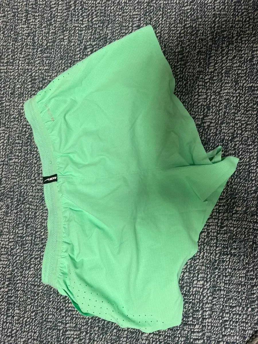 ナイキ ADV エアロスイフト ショートパンツ ミント 筋力トレーニング 体幹補助用品