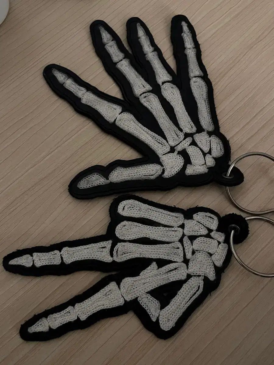 OUR LEGACY スケルトン キーホルダー DUL Ver. 中から一つのみ