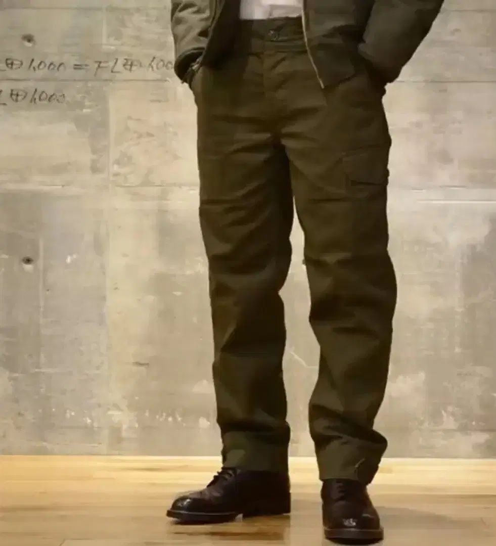 フリーホイーラーズ エビエーター パンツ オリーブ 32 良い サイズ