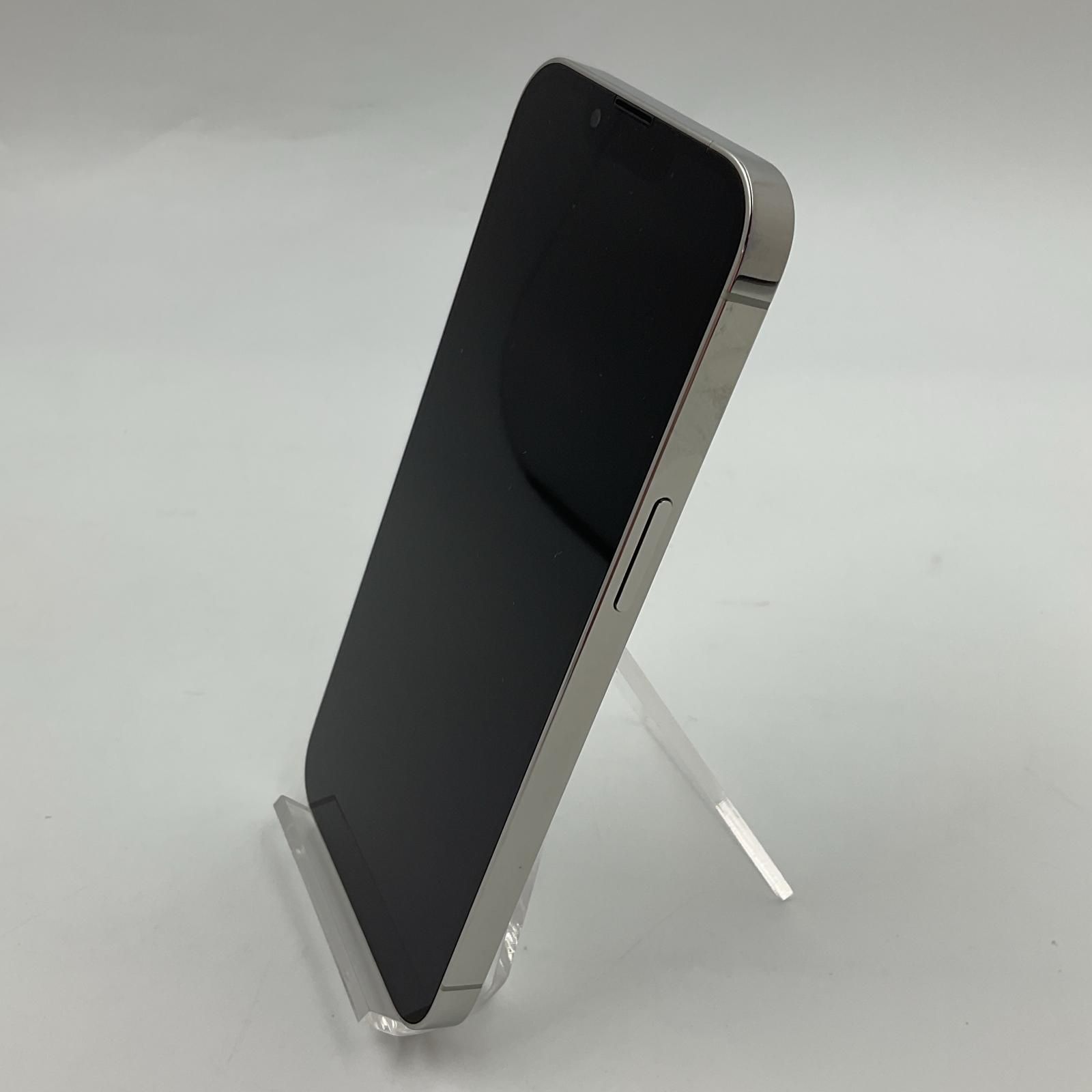 iPhone Pro 13 256 GB シルバー au SIMフリー 白ロム 超