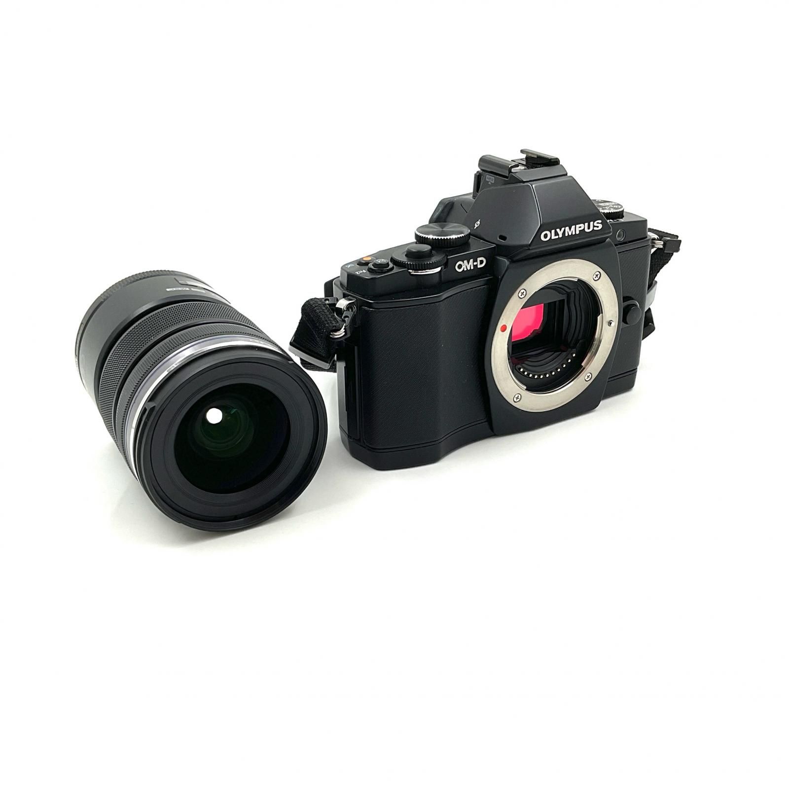 OLYMPUS デジタル一眼 OM D E M 5 レンズキット ブラック