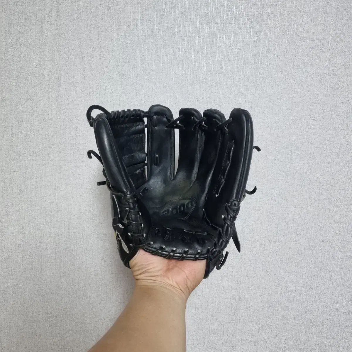 ウィルソン A 2000 カーショー 投手用グローブ