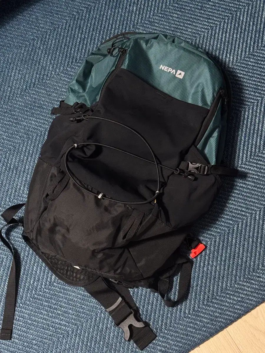 NEPA パスファインダー 28 L 登山バックパック 四季用
