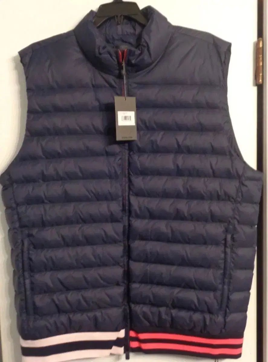 ジーフォア ネイビー ダウン ベスト