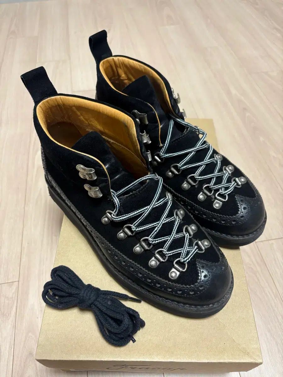 FRACAP ブローグ マウンテンブーツ