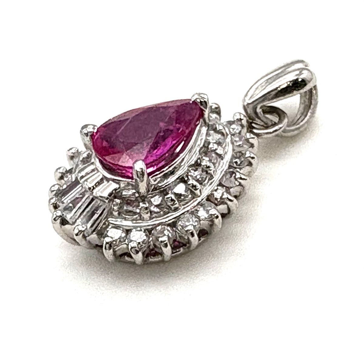 ルビー ペンダントトップ プラチナ メレダイヤ ペンダントトップ Pt900