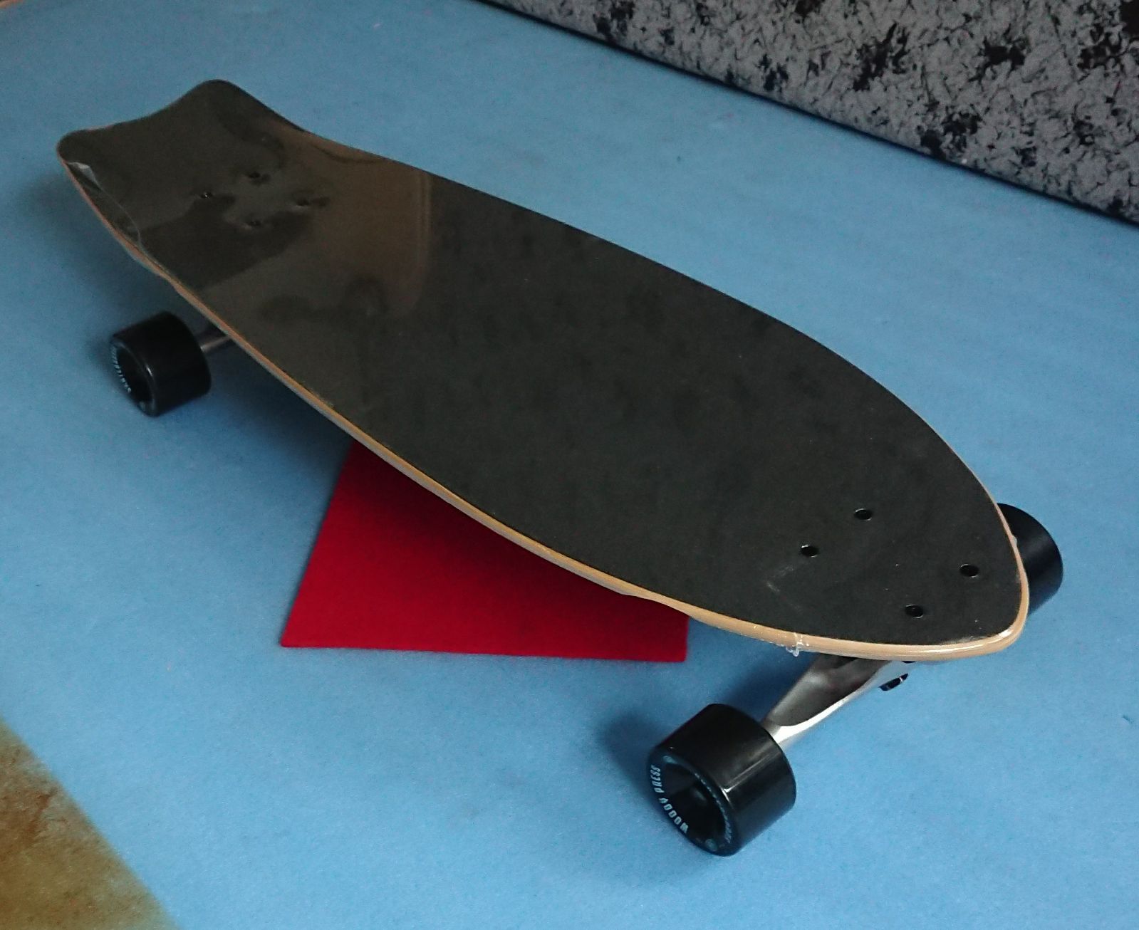 前後カービングトラック搭載＜税送料3030込み＞WOOD 31.5 カスタム