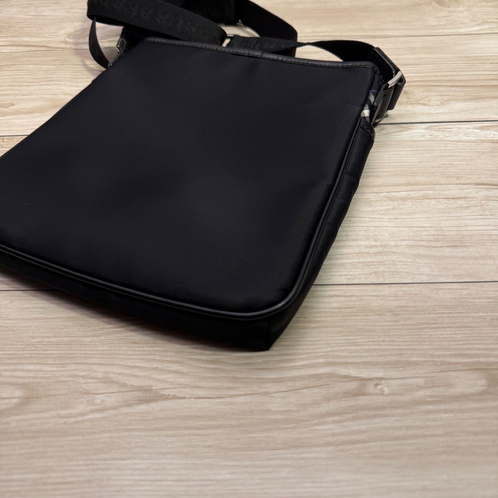 ✨BURBERRY BLACK LABEL 小売業者 バーバリーブラックレーベル