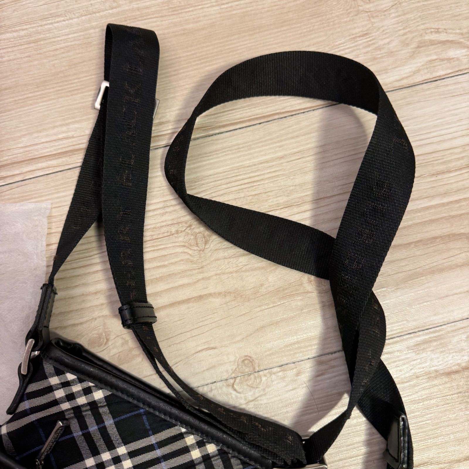 ✨BURBERRY BLACK LABEL バーバリーブラックレーベル ショルダーバッグ