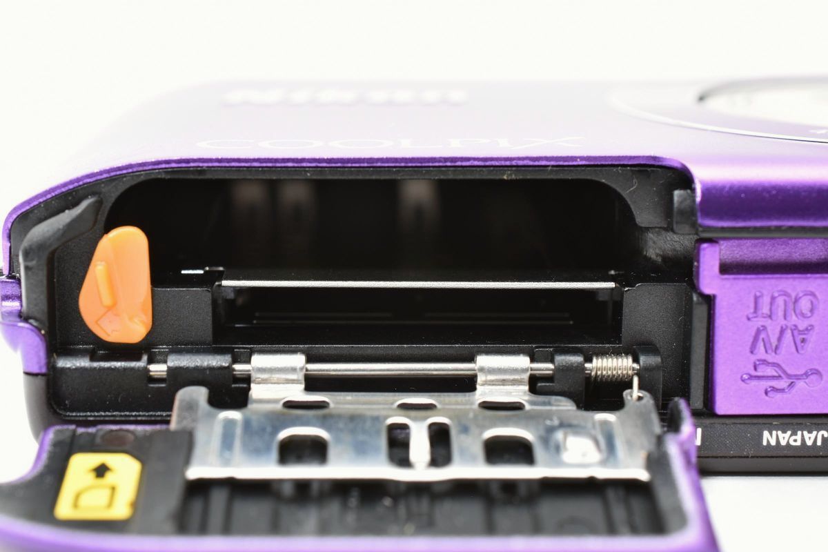 極美品 ｜Nikon COOLPIX S3300 ラベンダーパープル クールピクス