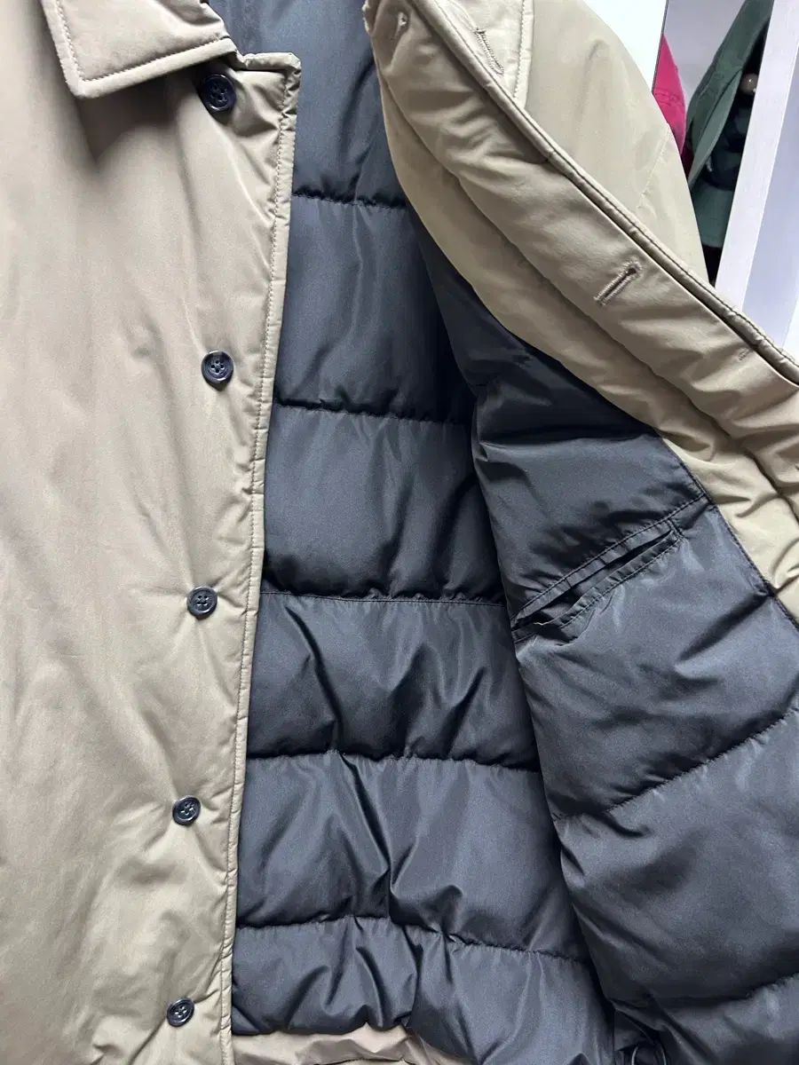 ユナイテッドアローズ ビューティ＆ユース ダウンジャケット 通勤対応 ダウンジャケット 