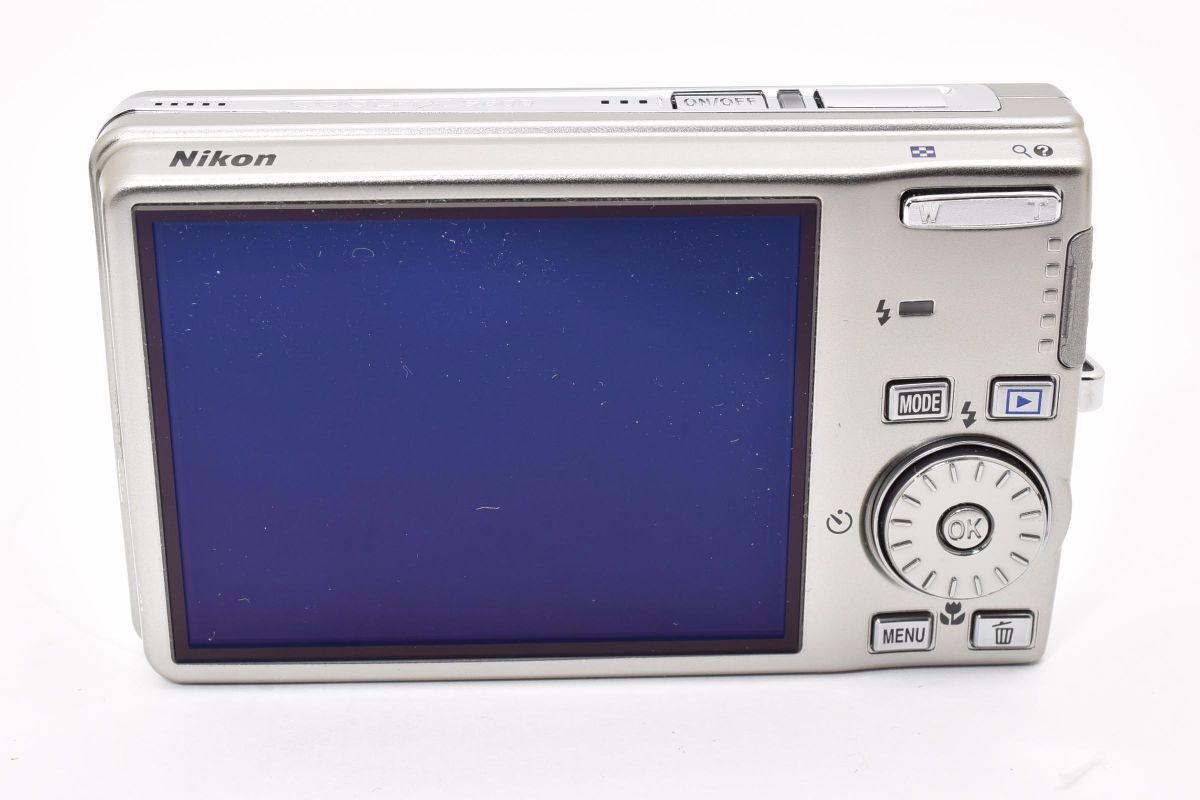 極美品 ｜Nikon COOLPIX S600 クールピクス デジタルカメラ チタン