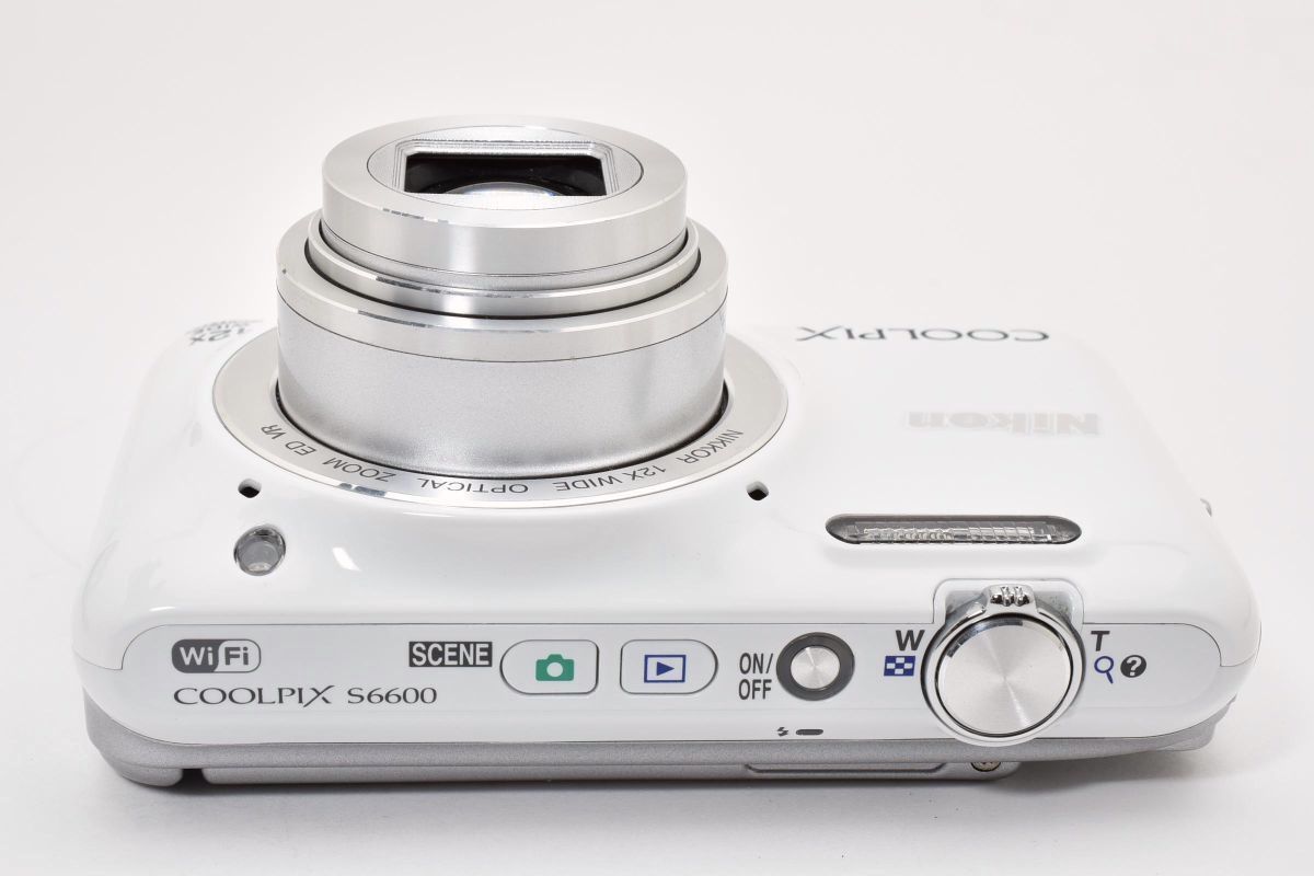 極美品 ｜Nikon COOLPIX S6600 WH ナチュラルホワイト クールピクス