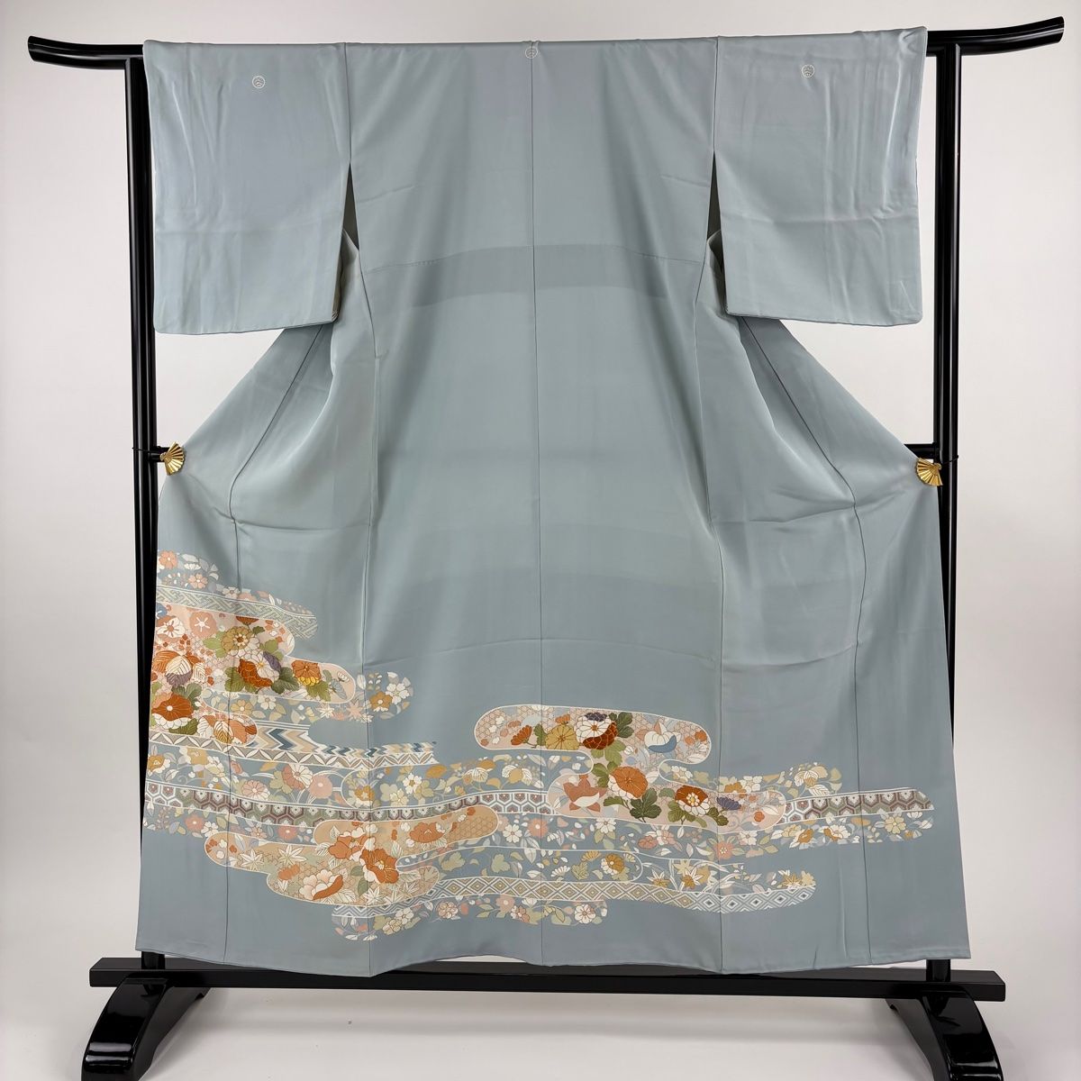 色留袖 身丈158 cm 裄丈63 S 袷 千總 落款 草花 ヱ霞 金糸 金彩 水色 正絹 三つ紋