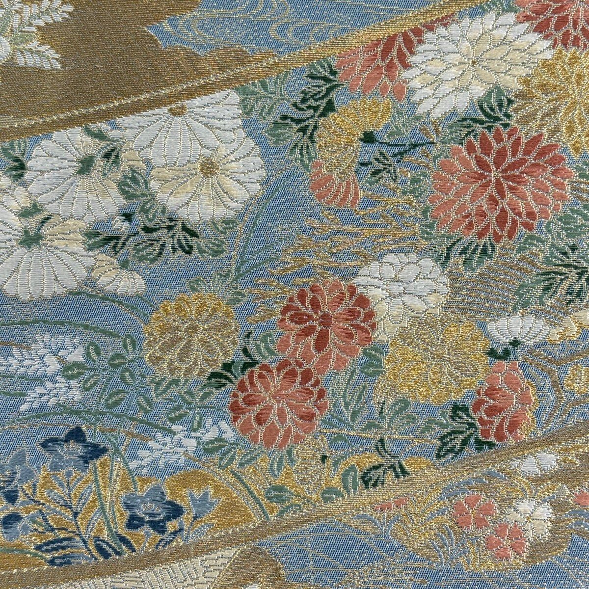美品】 袋帯 秀品 まいづる 落款 草花絵巻文 有職文様 金糸 箔 金色 六