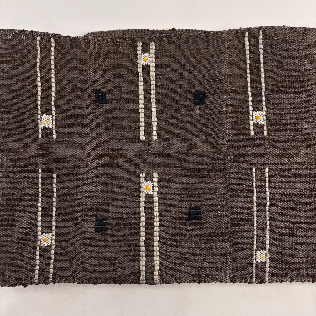 美品】 名古屋帯 秀品 八寸名古屋帯 松葉仕立て 幾何学模様 紬地 焦