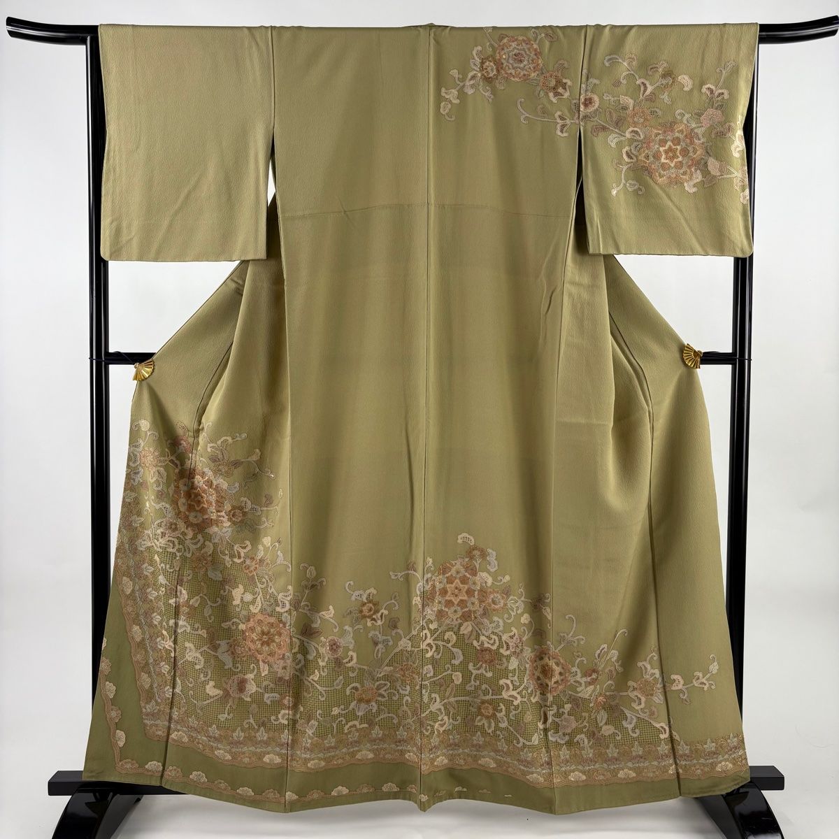 訪問着 身丈161.5cm 裄丈66cm M 袷 華文 花唐草 刺繍 鶯色