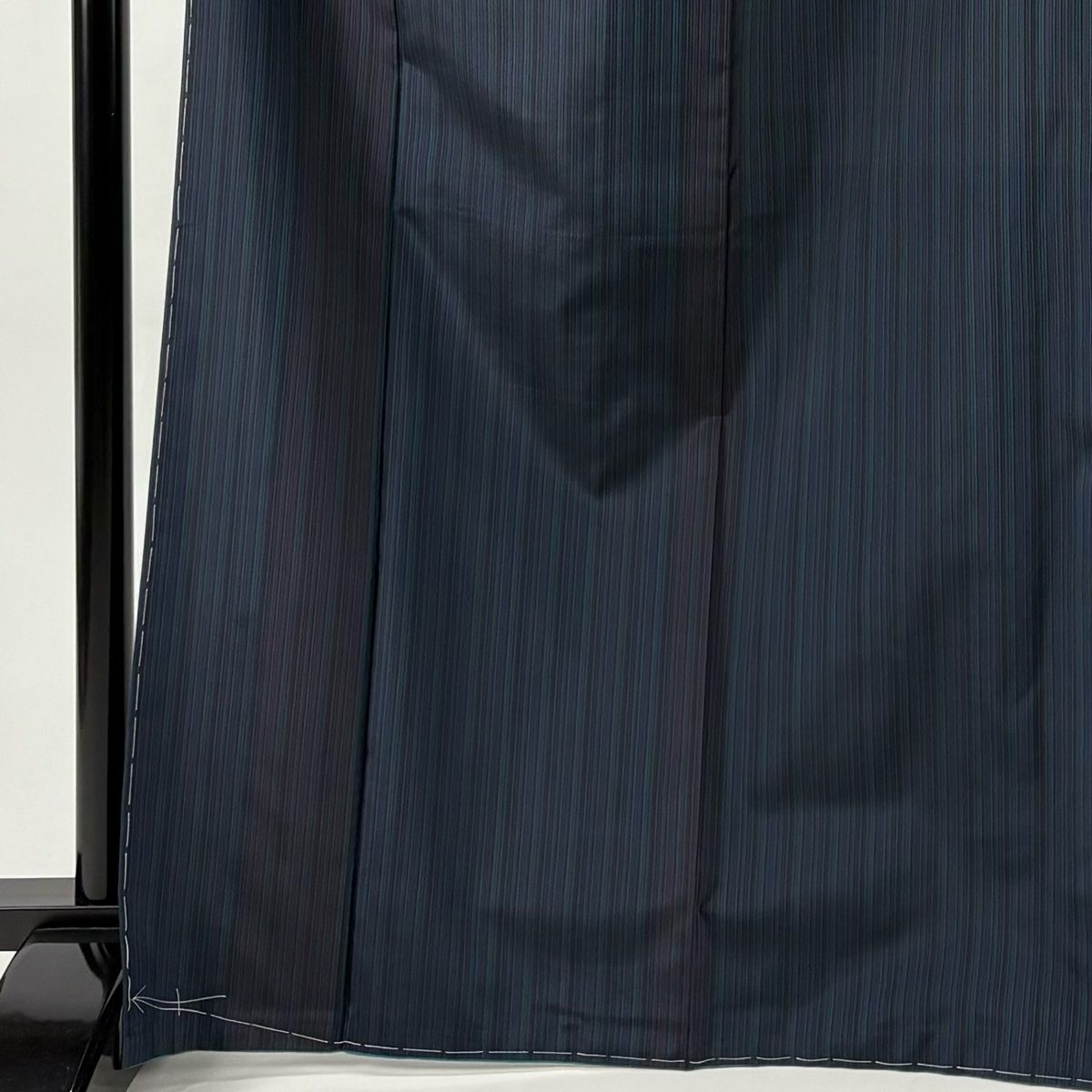 美品】 大島紬 身丈169.5cm 裄丈69.5cm L 袷 本場縞大島 証紙 縦縞