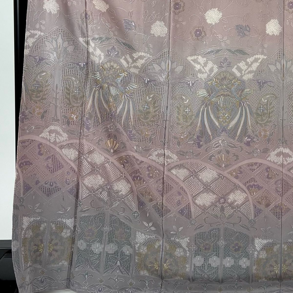 訪問着 身丈171 5 cm 裄丈67 M 袷 向かい鳥 草花 金糸 刺繍 灰紫 正絹