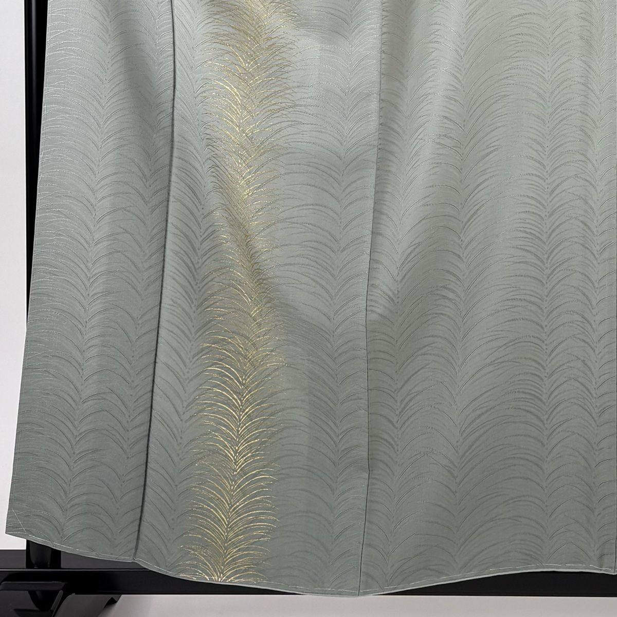 付下げ 身丈158 cm 裄丈64 5 M 袷 北出与三郎 落款 大王松 金彩 ぼかし 灰緑 正絹