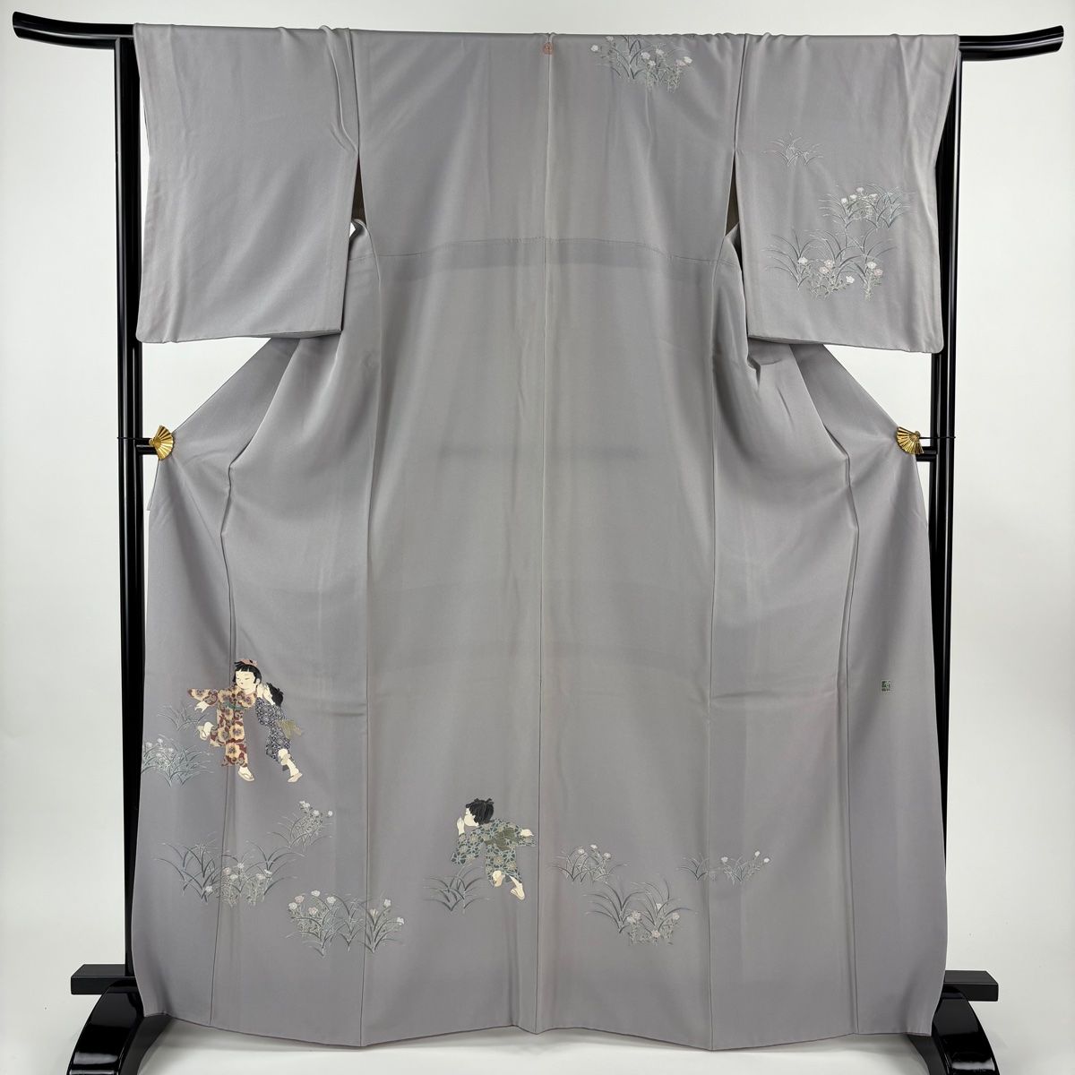 付下げ 身丈167 cm 裄丈65 M 袷 関口遼一 ますいわ屋 落款 童 草花 灰色 正絹 一つ紋