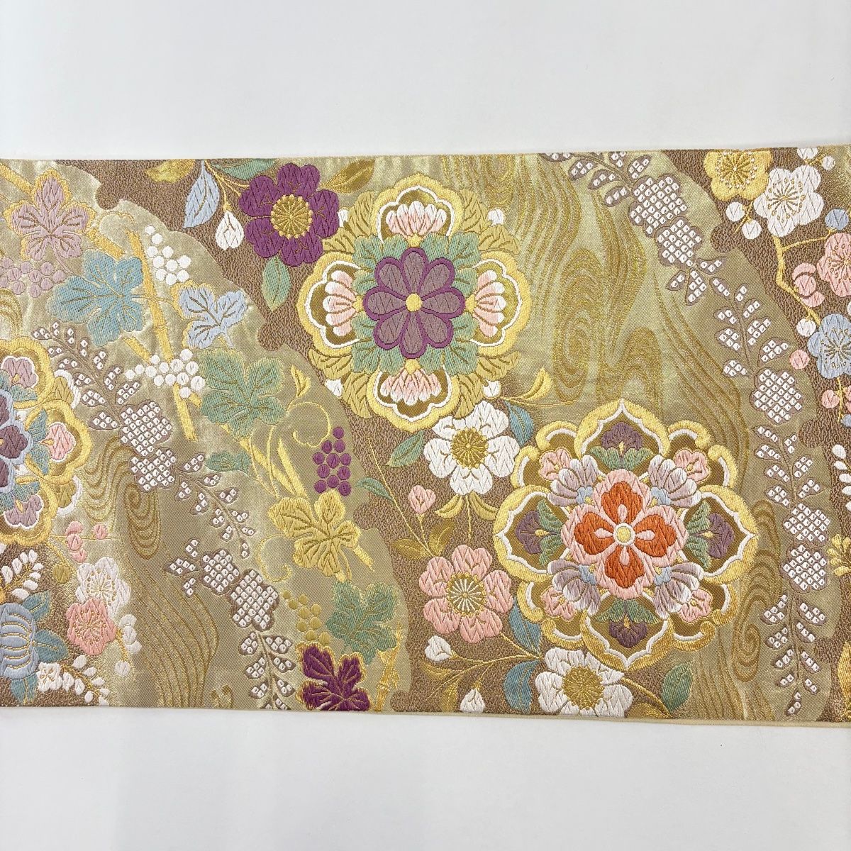 美品】 袋帯 秀品 貝紫染 本泥染 華文 葡萄 金糸 本金箔 金色 六通