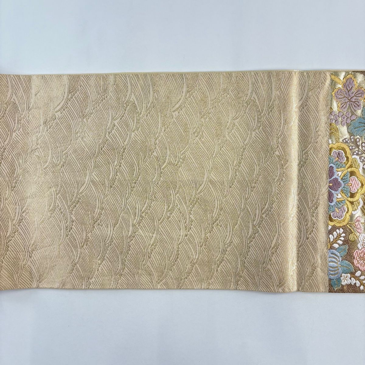 未使用　美品　本泥染　金糸　暈し柄織り出し全通袋帯　紫　白　c99 美品】 袋帯 秀品 貝紫染 本泥染 華文 葡萄 金糸 本金箔 金色 六通