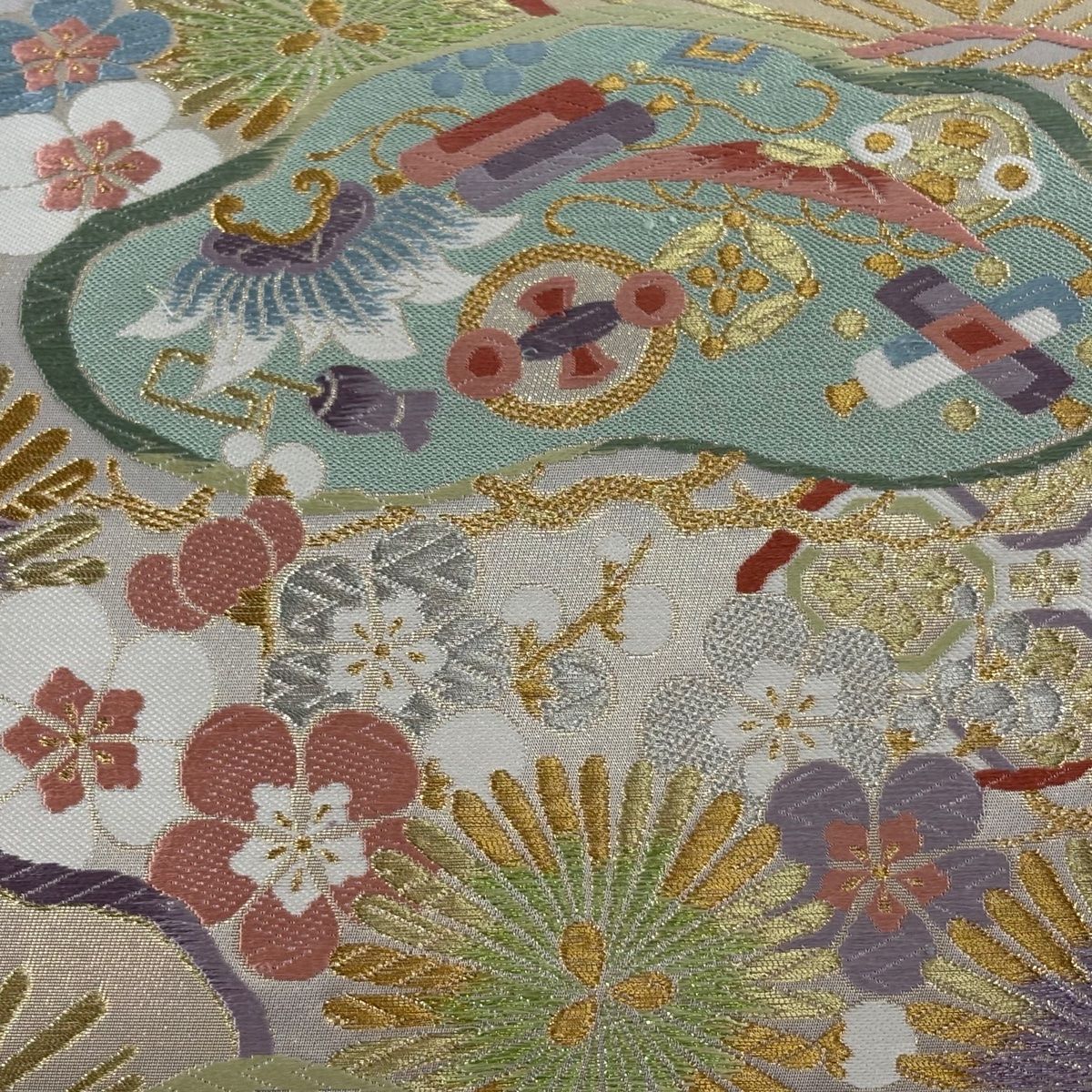 袋帯 秀品 松竹梅 宝尽くし 金糸 唐織 金色 六通 正絹 【中古】 - メルカリ