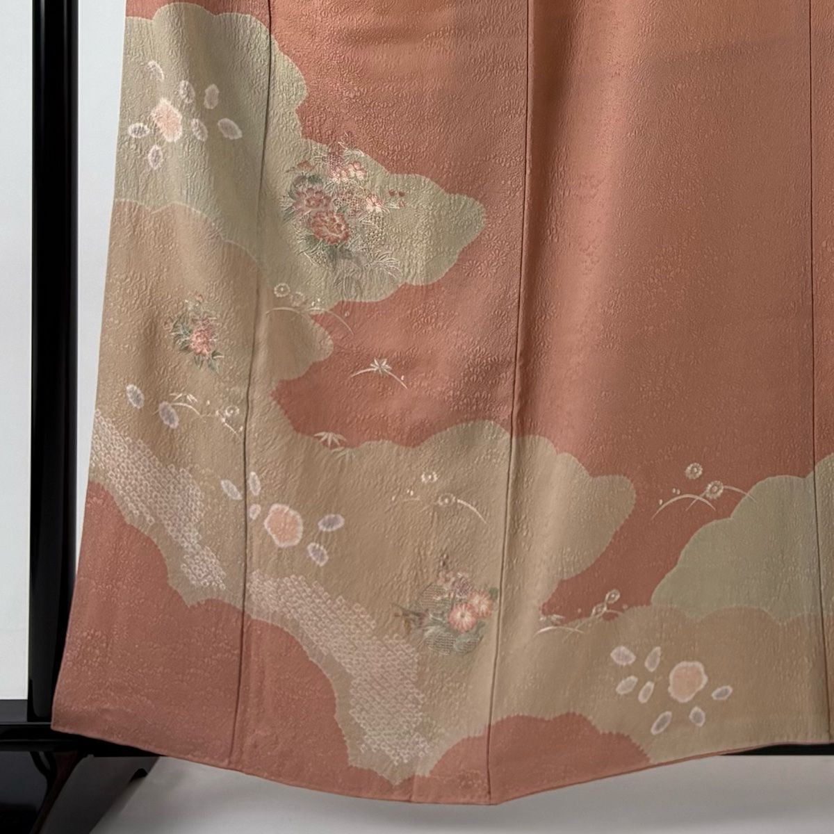訪問着 身丈160 cm 裄丈65 5 M 袷 草花 雲文 刺繍 絞り 薄ピンク 正絹 秀品 一つ紋