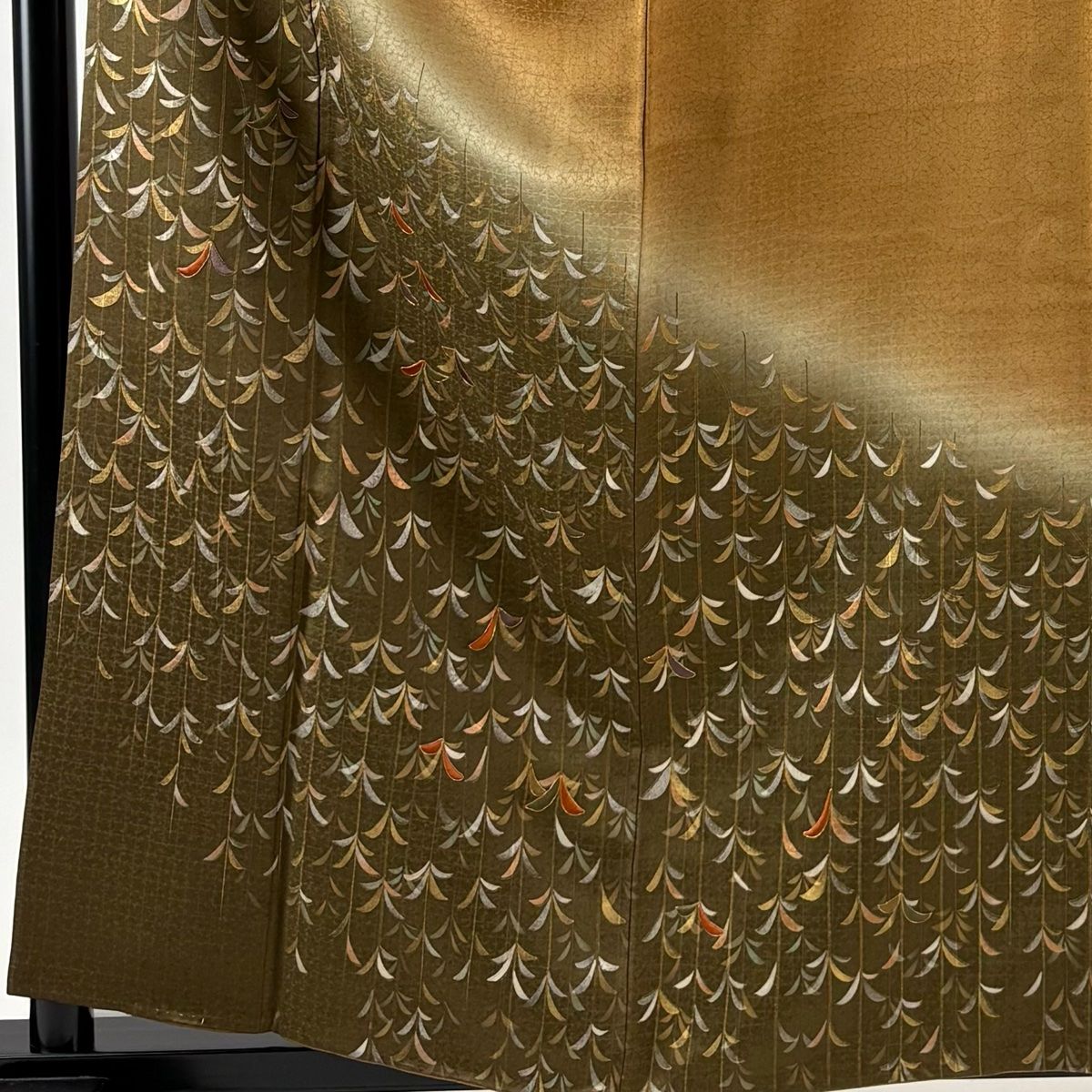 訪問着 身丈159 cm 裄丈63 5 S 袷 葉柄 金糸 刺繍 山吹茶色 正絹 秀品