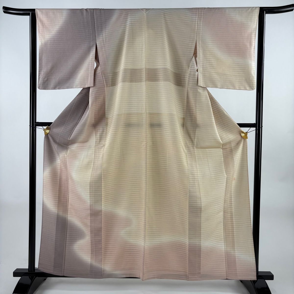 訪問着 身丈160 cm 裄丈63.5 S 単衣 落款 霞 横縞 染め分け ぼかし 灰紫 正絹 秀品