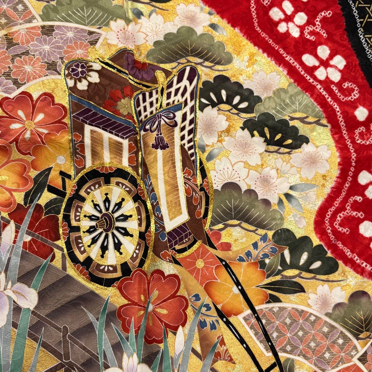 振袖 身丈165.5cm 裄丈68.5cm L 袷 御所車 草花 金糸 絞り 赤 正絹 秀