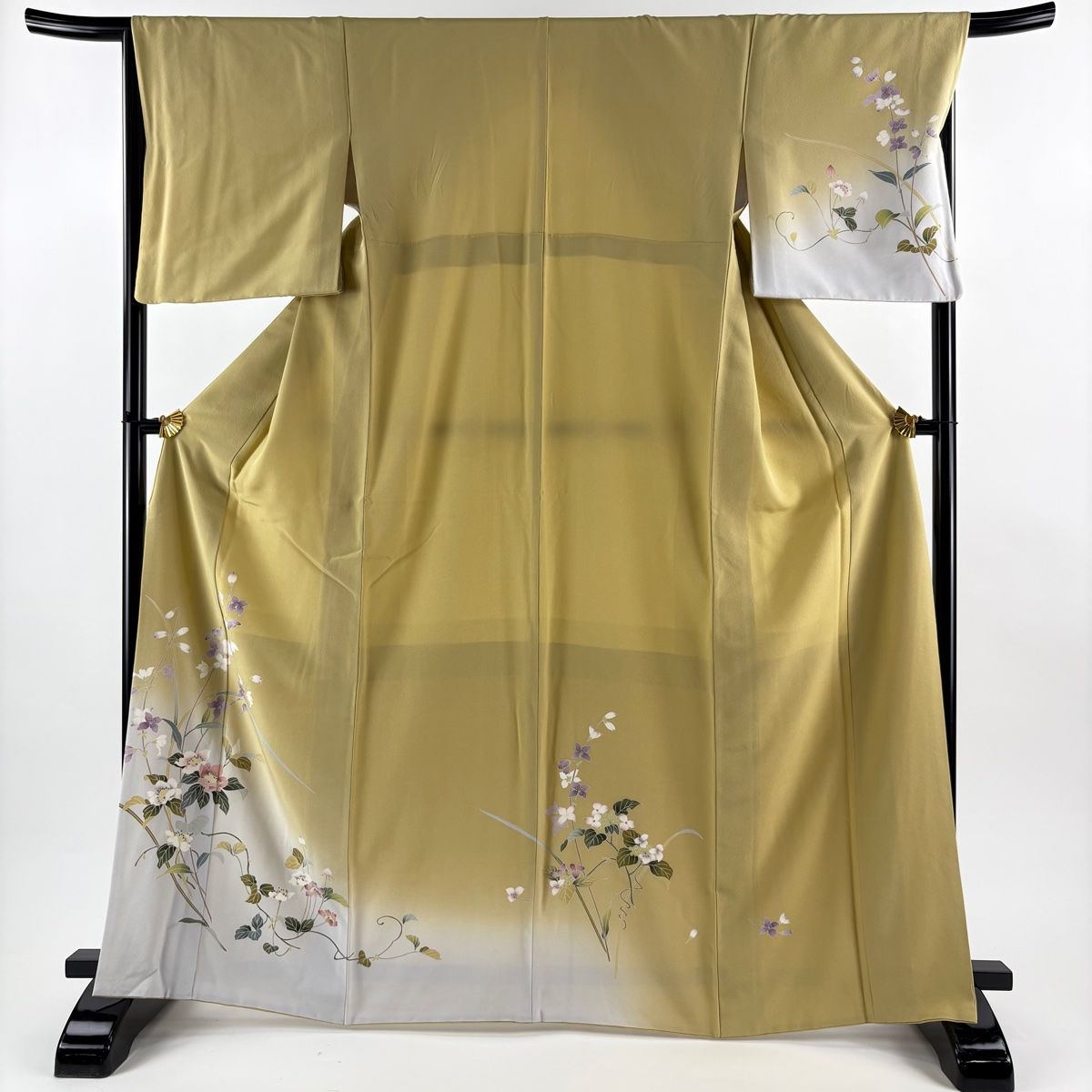 付下げ 身丈166 5 cm 裄丈68 L 袷 草花 染め分け ぼかし 薄黄土色 正絹 秀品